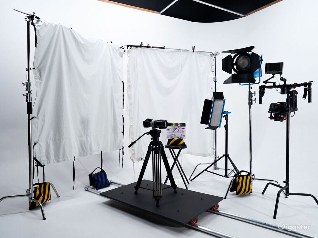 Photo and video environment